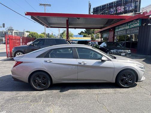 Fluid Metal 2021 Hyundai ELANTRA SEL