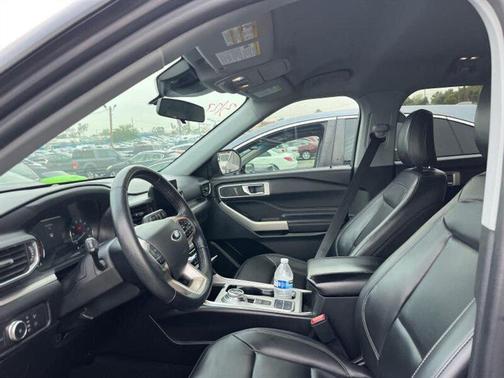 Carbonized Gray Metallic 2021 Ford Explorer XLT