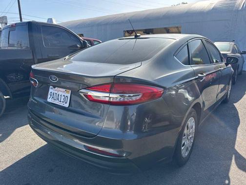 2019 Ford Fusion S