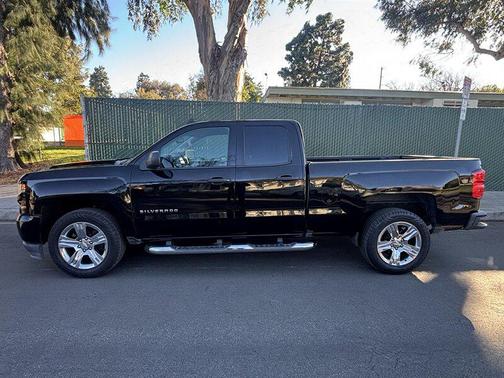 2017 Chevrolet Silverado 1500 Custom