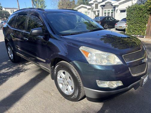 2012 Chevrolet Traverse LS