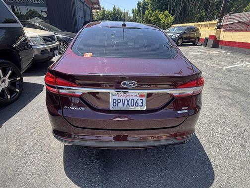 Burgundy 2018 Ford Fusion SE