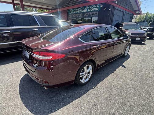 Burgundy 2018 Ford Fusion SE
