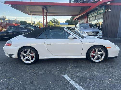 2005 Porsche 911 Carrera 4S Cabriolet