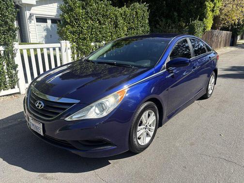 2014 Hyundai SONATA GLS
