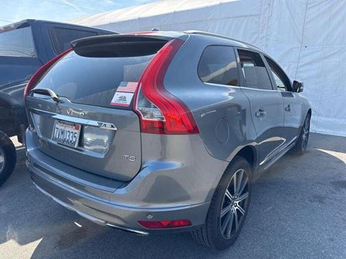 Osmium Grey Metallic 2016 Volvo XC60 T5 Drive-E Platinum
