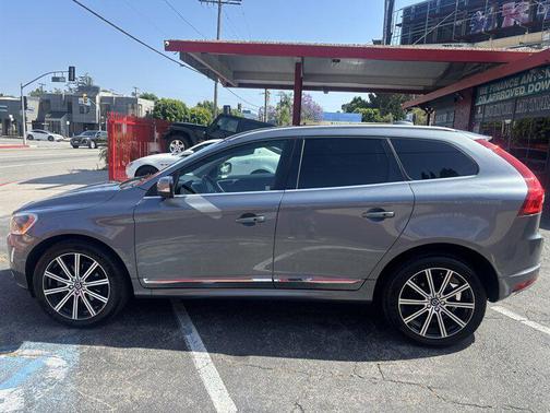 Osmium Grey Metallic 2016 Volvo XC60 T5 Drive-E Platinum