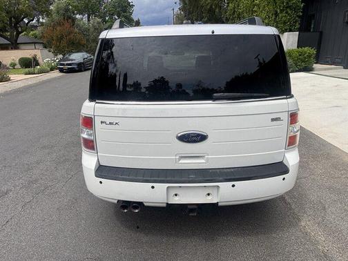 Mediterranean Blue Metallic 2011 Ford Flex SEL