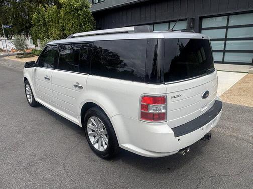 Mediterranean Blue Metallic 2011 Ford Flex SEL