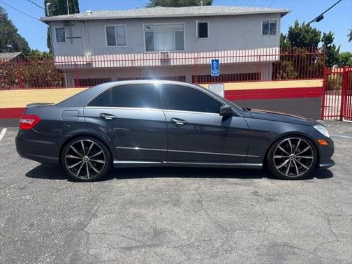 2010 Mercedes-Benz E-Class E 550 Sport