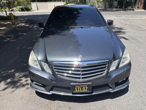 2010 Mercedes-Benz E-Class E 550 Sport