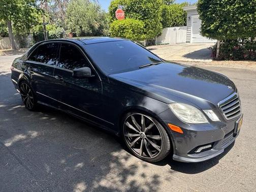 2010 Mercedes-Benz E-Class E 550 Sport