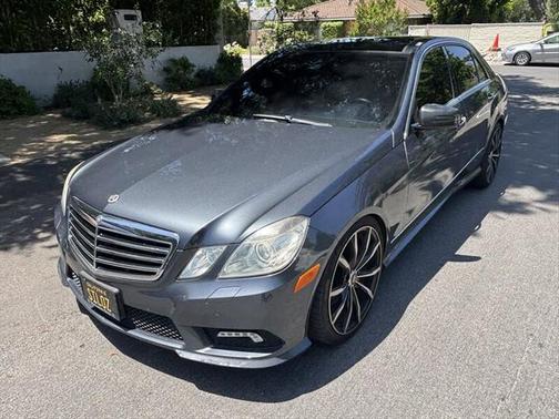 2010 Mercedes-Benz E-Class E 550 Sport