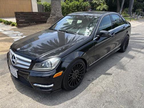 2012 Mercedes-Benz C-Class C 300 4MATIC Luxury