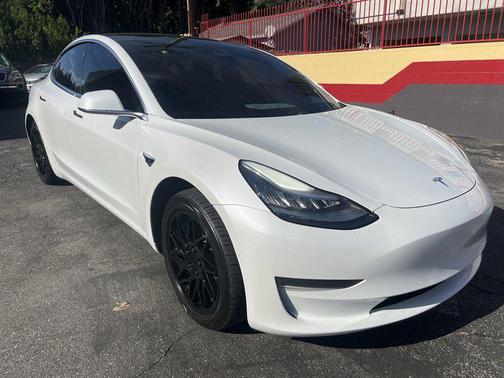 2020 Tesla Model 3 Standard Range Plus