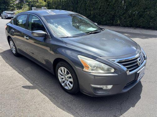 Super Black 2013 Nissan Altima 2.5 S