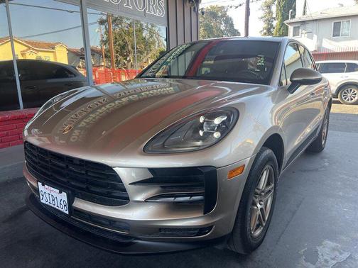 2021 Porsche Macan Base