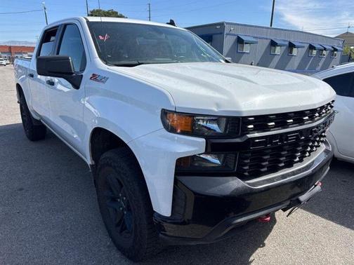 Summit White 2020 Chevrolet Silverado 1500 Custom Trail Boss