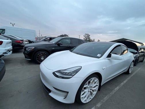 2020 Tesla Model 3 Long Range