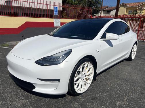 2020 Tesla Model 3 Long Range