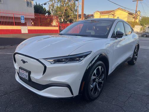 2022 Ford Mustang Mach-E Premium