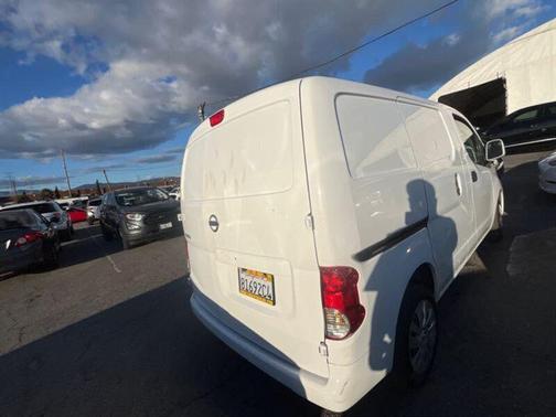 2017 Nissan NV200 SV