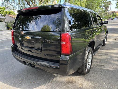 Black 2017 Chevrolet Suburban LT