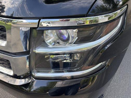 Black 2017 Chevrolet Suburban LT