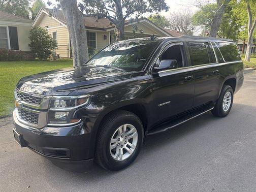 Black 2017 Chevrolet Suburban LT