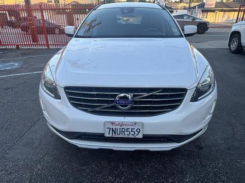 2016 Volvo XC60 T5 Drive-E