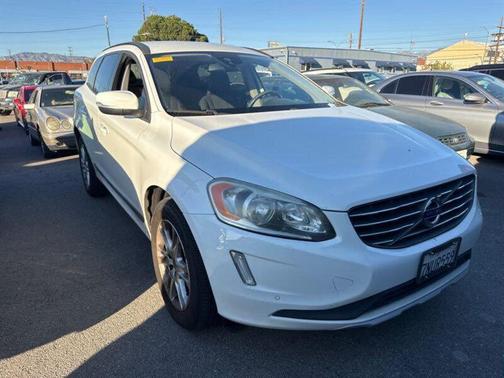 2016 Volvo XC60 T5 Drive-E