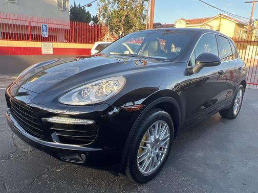 2012 Porsche Cayenne Turbo