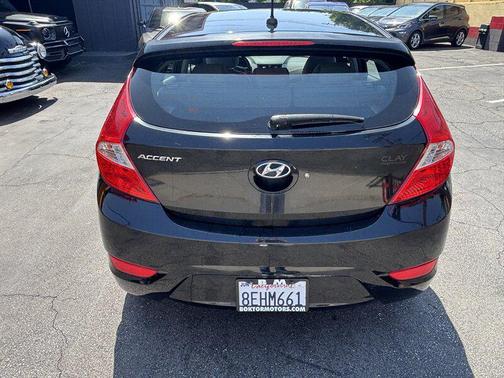 2013 Hyundai Accent SE