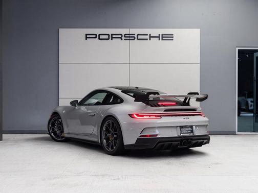 2024 Porsche 911 GT3
