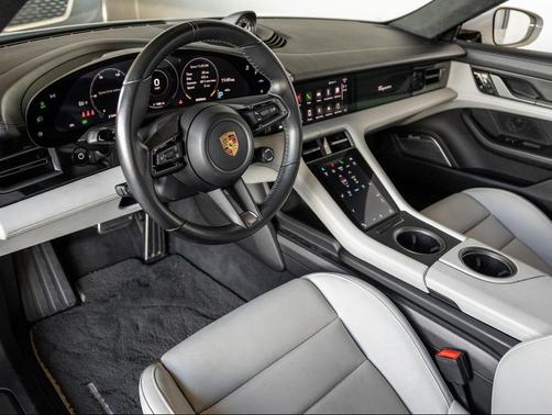 2021 Porsche Taycan Turbo S