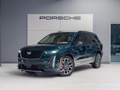 2025 Cadillac XT6 Sport AWD