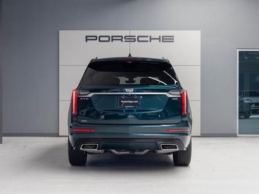 2025 Cadillac XT6 Sport AWD