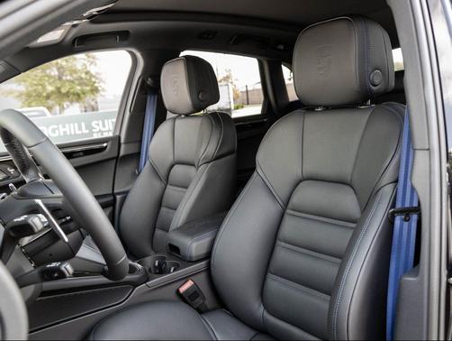 2026 Porsche Macan S