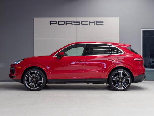 2022 Porsche Cayenne Cayenne