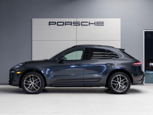 2023 Porsche Macan 