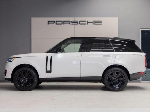 2023 Land Rover Range Rover P530 SE