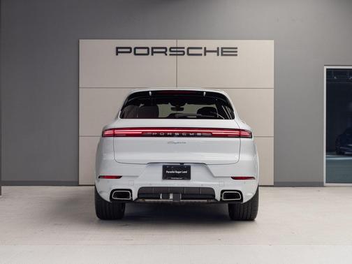 2025 Porsche Cayenne Cayenne