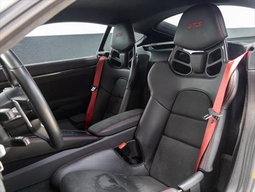 2022 Porsche 718 Cayman GTS 4.0
