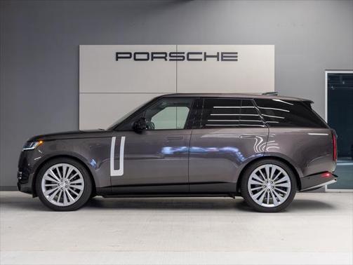 2023 Land Rover Range Rover First Edition