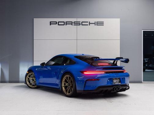 Lugano Blue 2026 Porsche 911 GT3