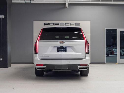 2021 Cadillac Escalade ESV Premium Luxury Platinum