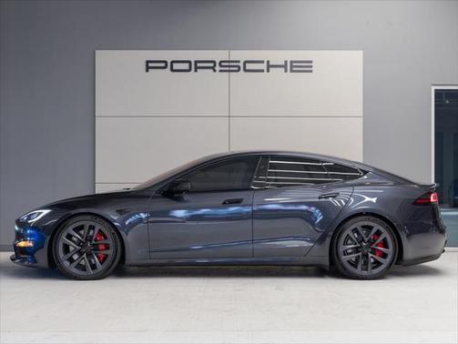 2024 Tesla Model S Plaid