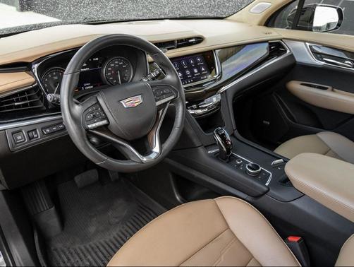 2024 Cadillac XT6 Premium Luxury FWD