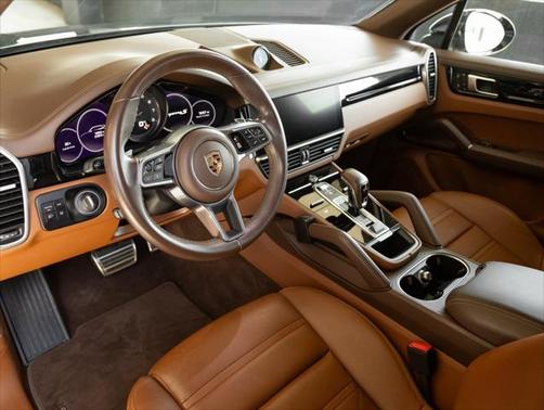 2023 Porsche Cayenne S