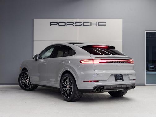 2026 Porsche Cayenne S